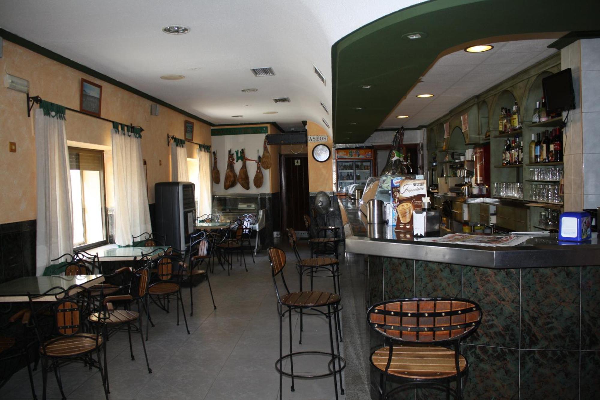 Hotel Carvajal Torrejón el Rubio Zewnętrze zdjęcie