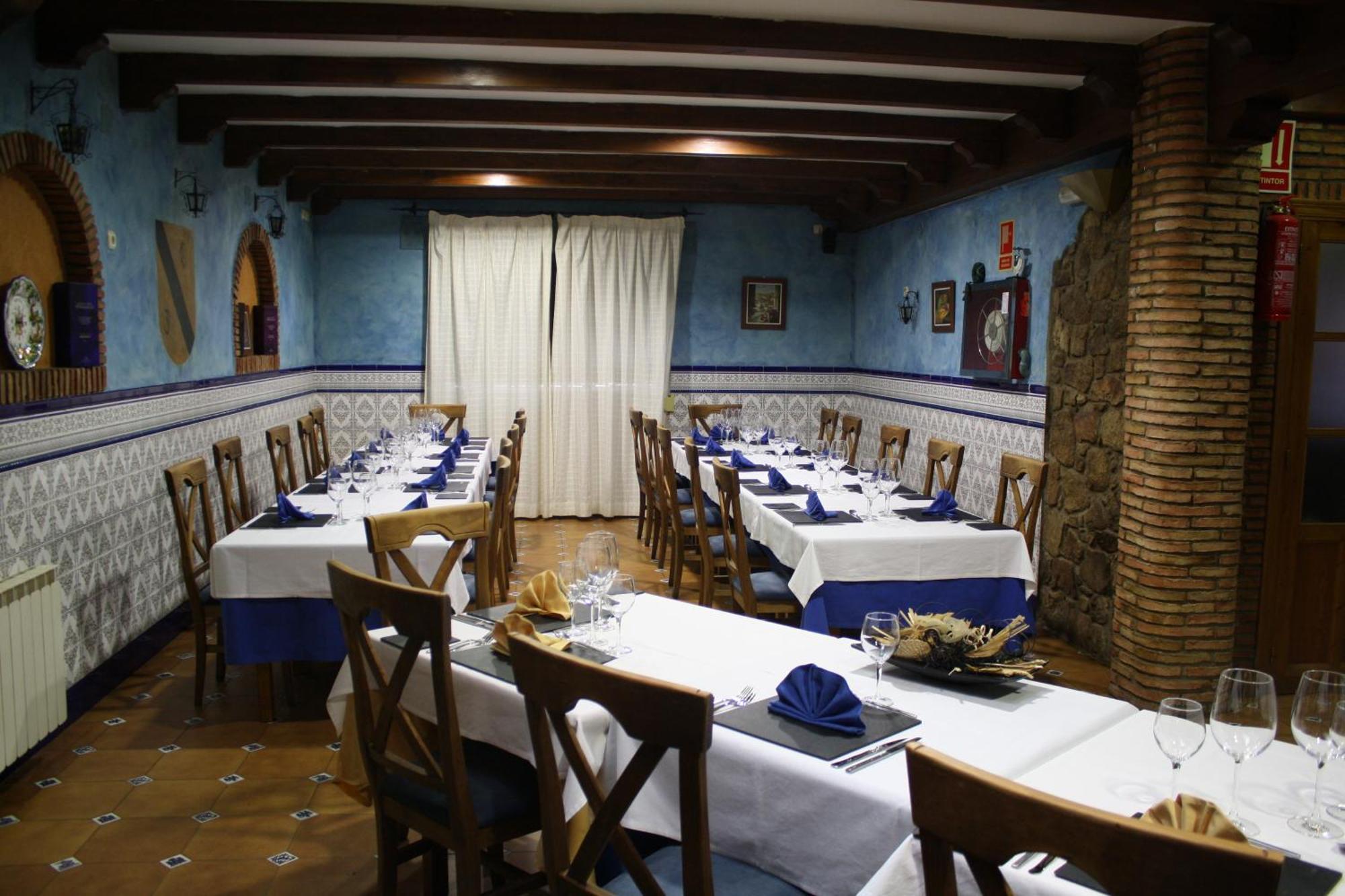 Hotel Carvajal Torrejón el Rubio Zewnętrze zdjęcie