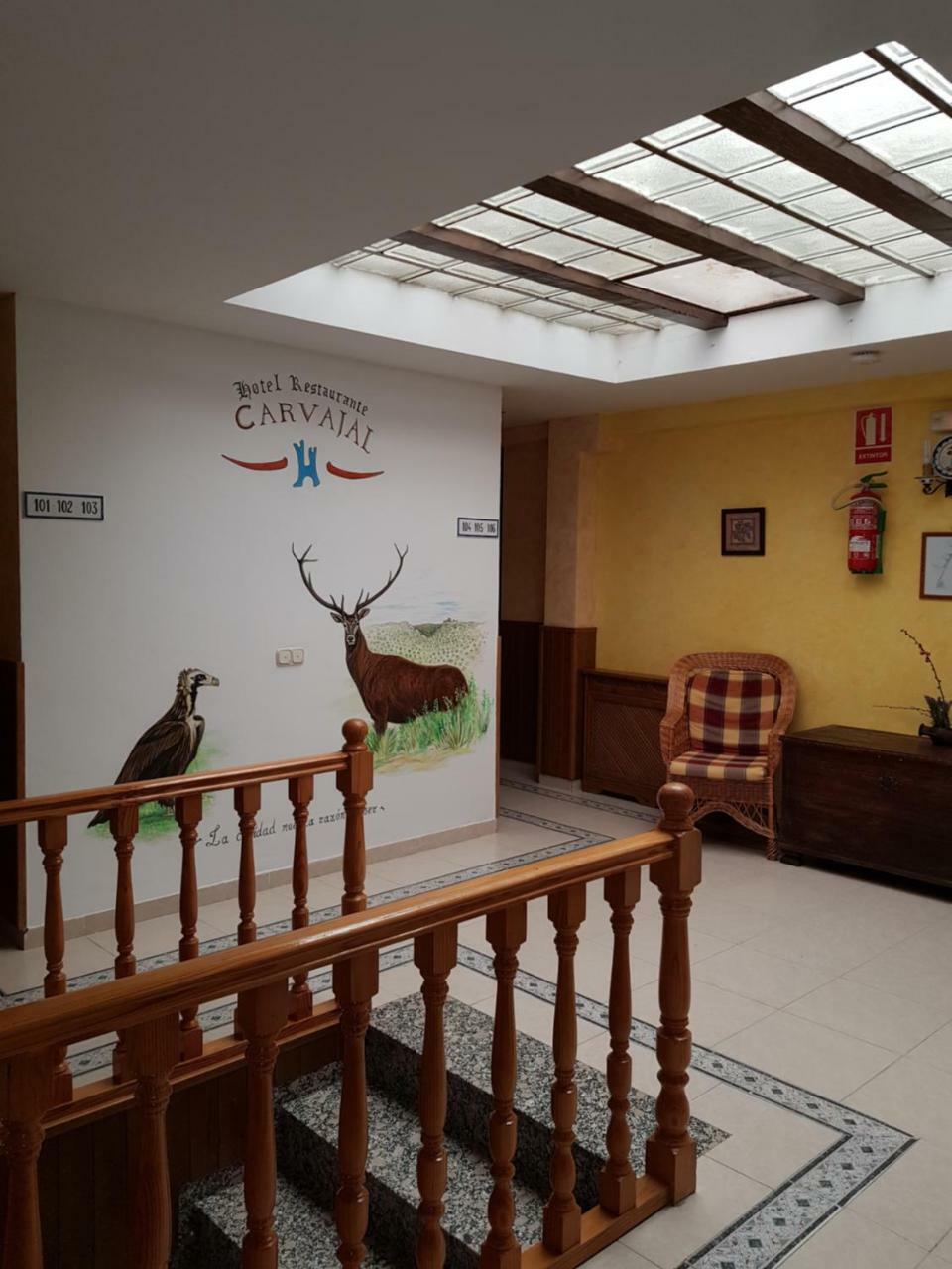 Hotel Carvajal Torrejón el Rubio Zewnętrze zdjęcie