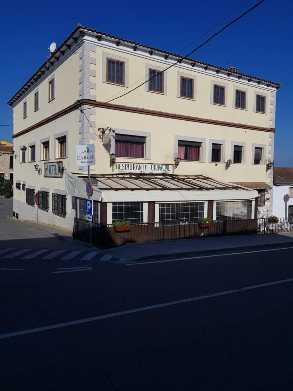 Hotel Carvajal Torrejón el Rubio Zewnętrze zdjęcie