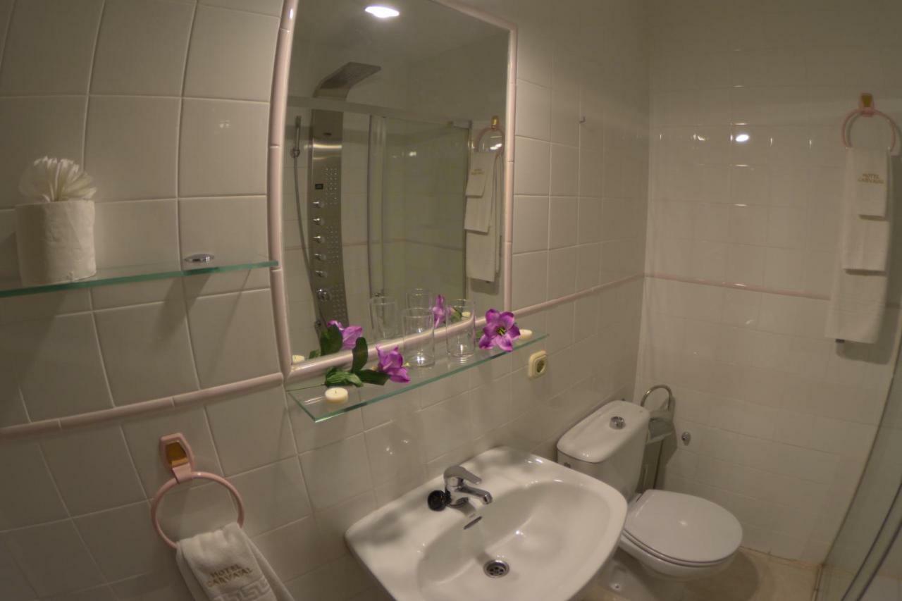 Hotel Carvajal Torrejón el Rubio Zewnętrze zdjęcie